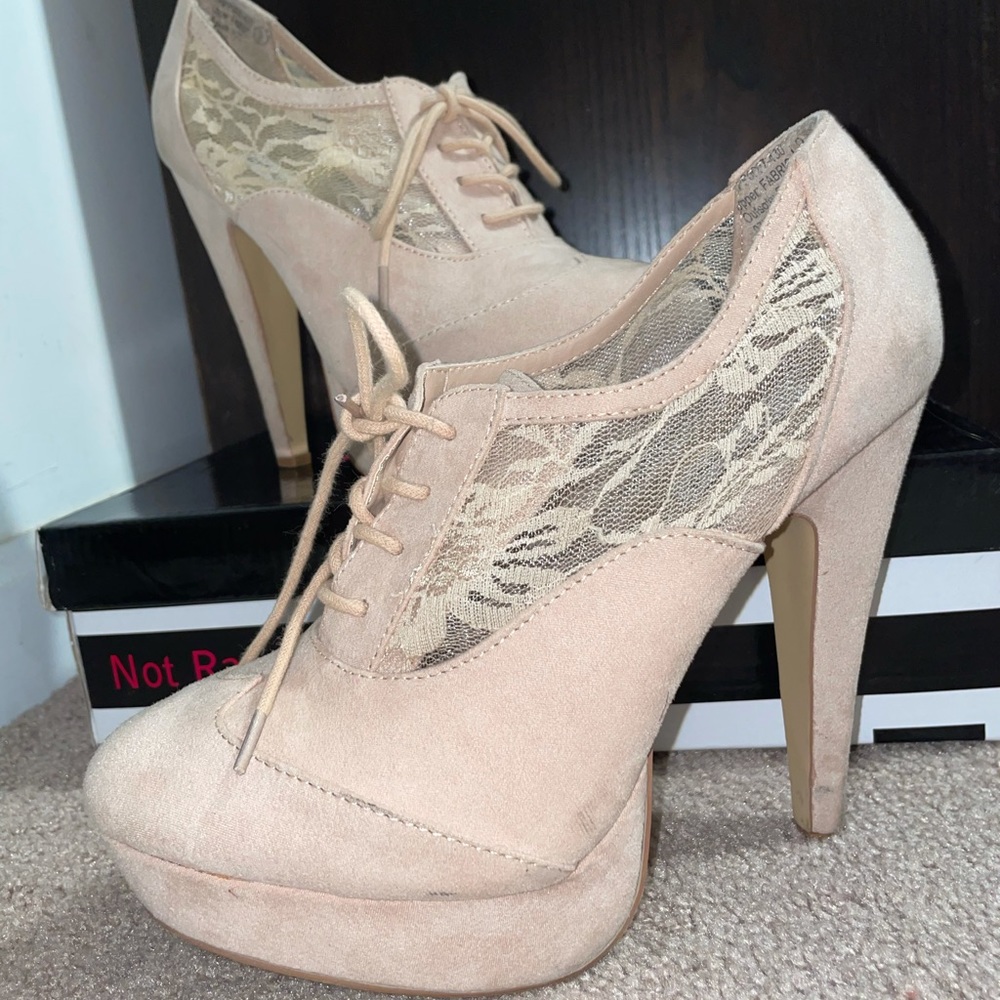 🚨SOLD🚨 Blush Pink Lace and Suede Shoeties
